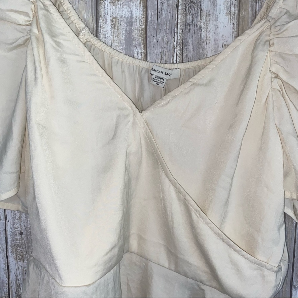 NWT American Eagle Cream Puff Sleeve Blouse - Picture 6 of 10